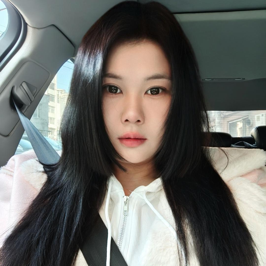 小陆老师的化妆品店