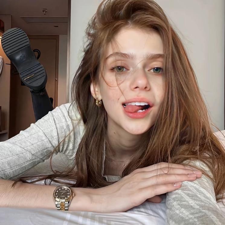 ￴￴￴ㅤ￴￴H.