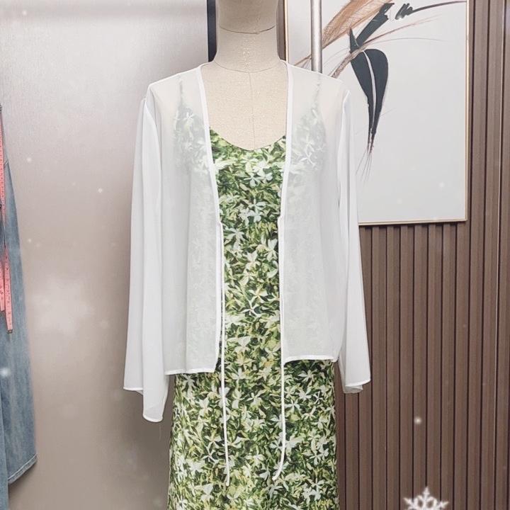 深圳蓝蓝轻奢女装