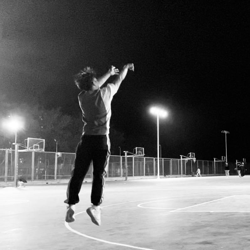 闭着眼睛看笑话hhh