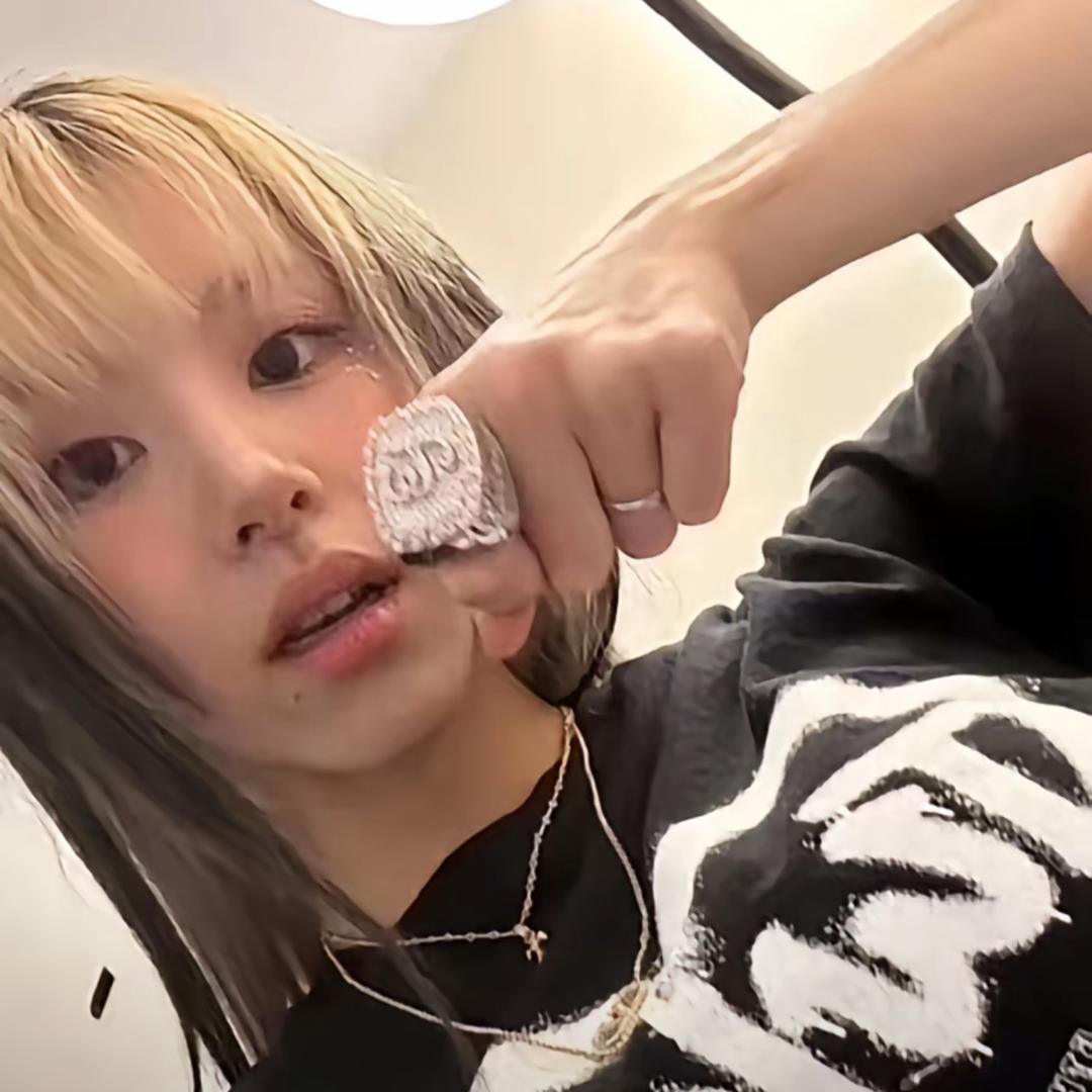 ……