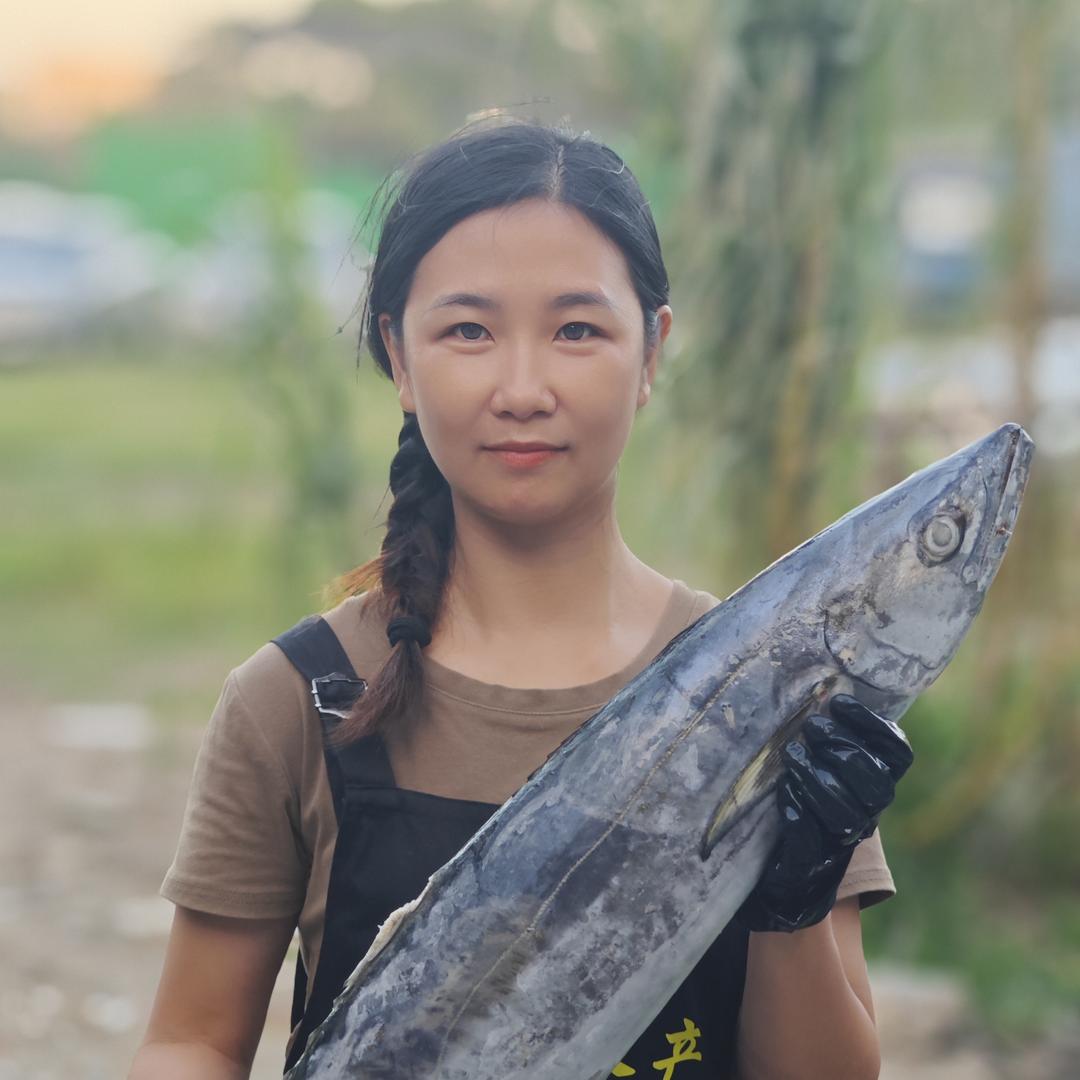 卖海鲜的肥婆萍