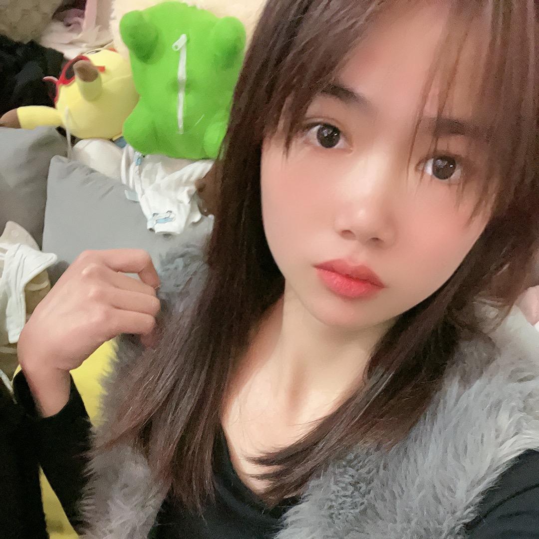 强颜～欢笑