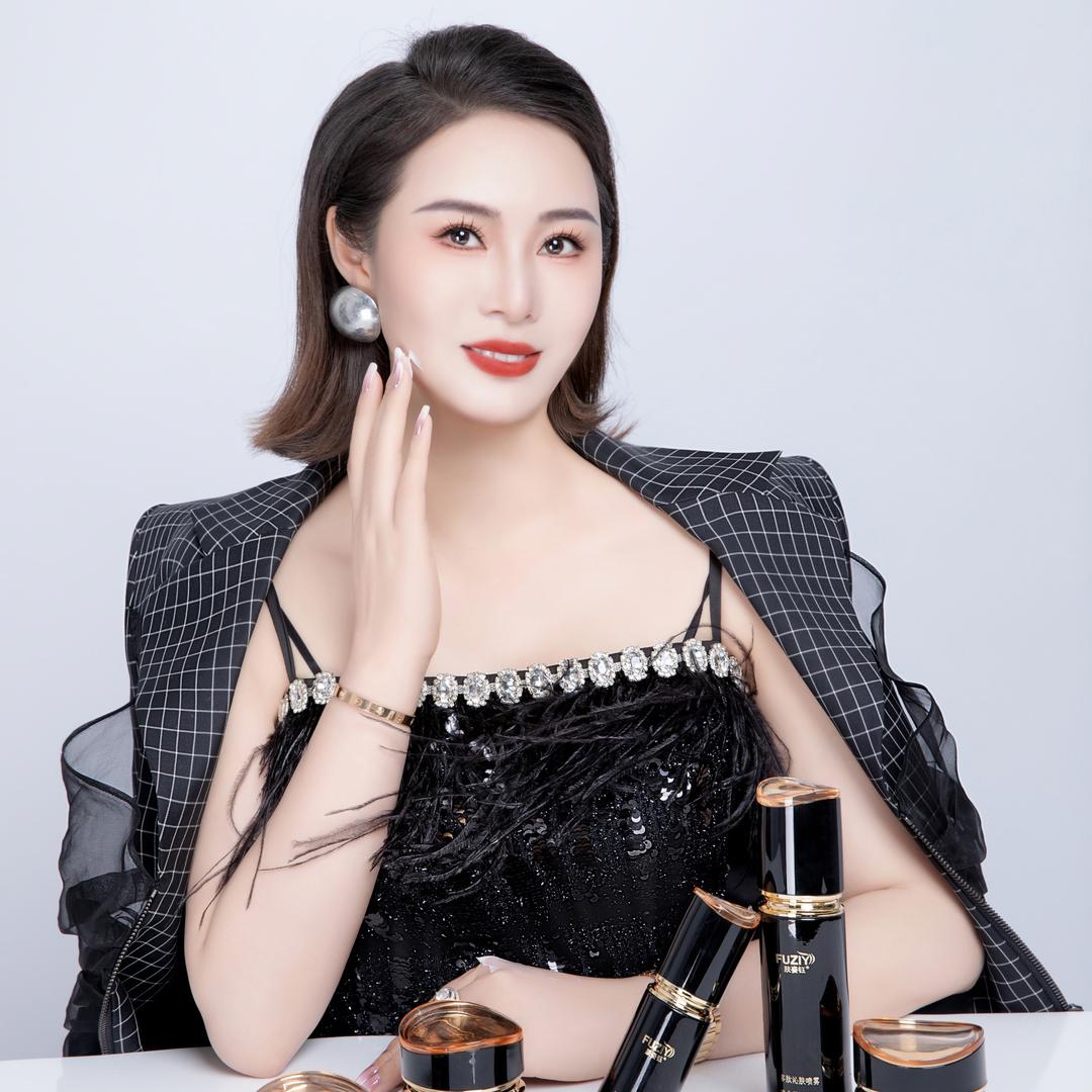 俪姐(广东雨汐)肤姿钰创始人