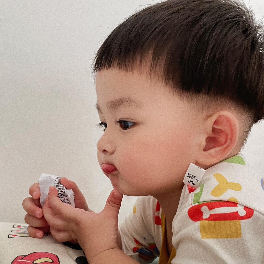 茗茗很可爱啊
