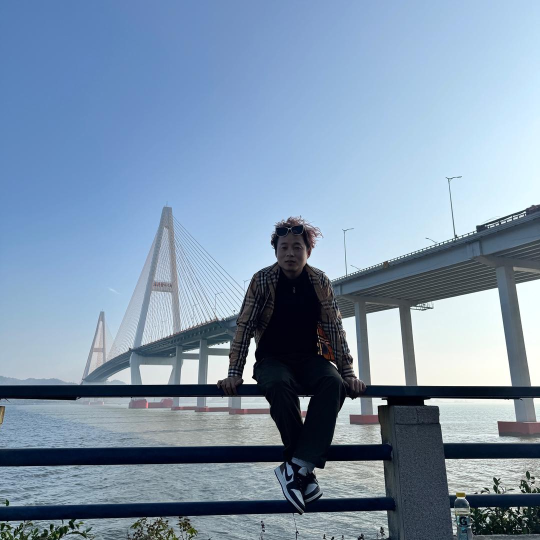 能听懂人话的托尼（23 万粉丝）