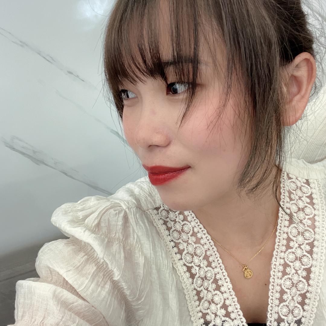吖頭👧🏻