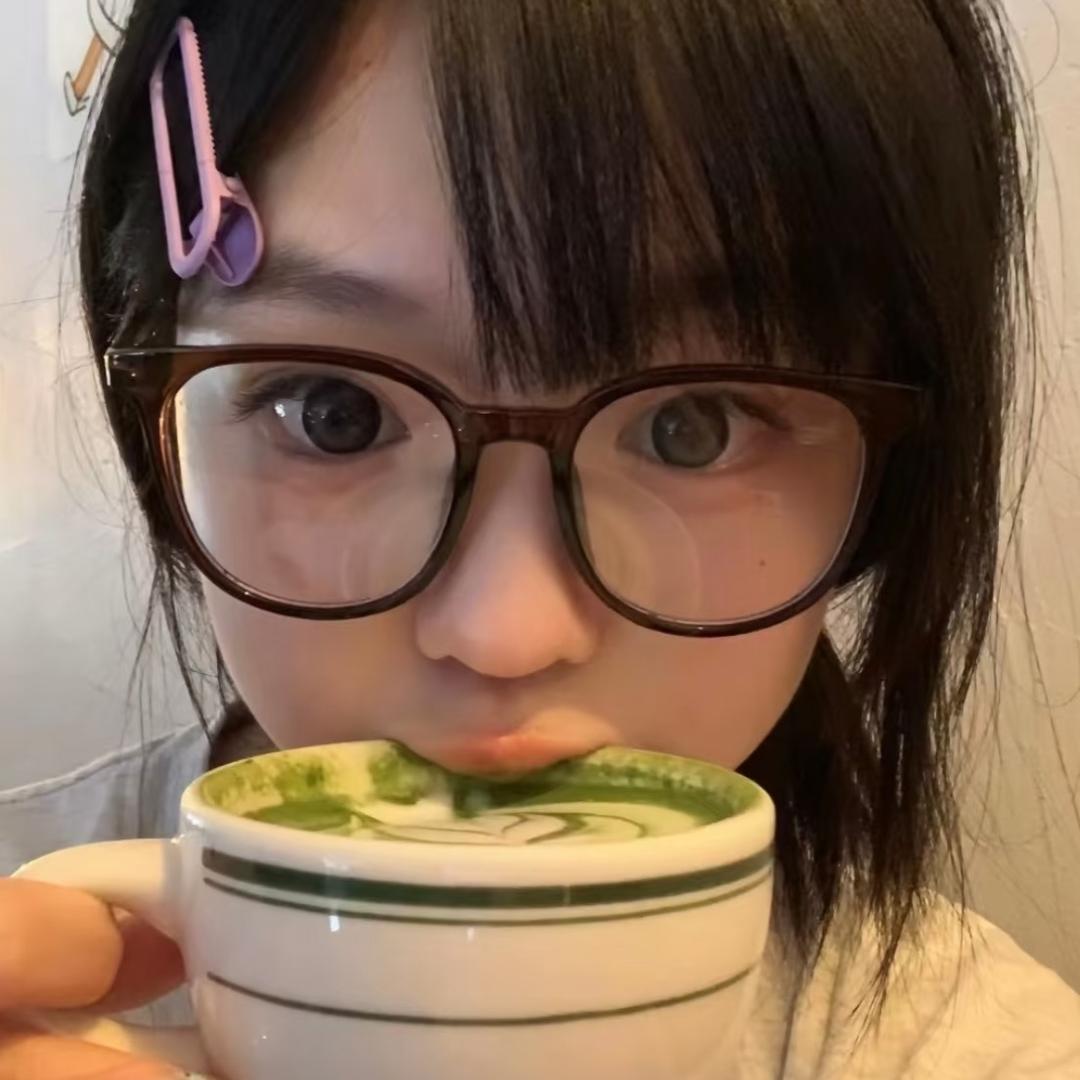 小叽.
