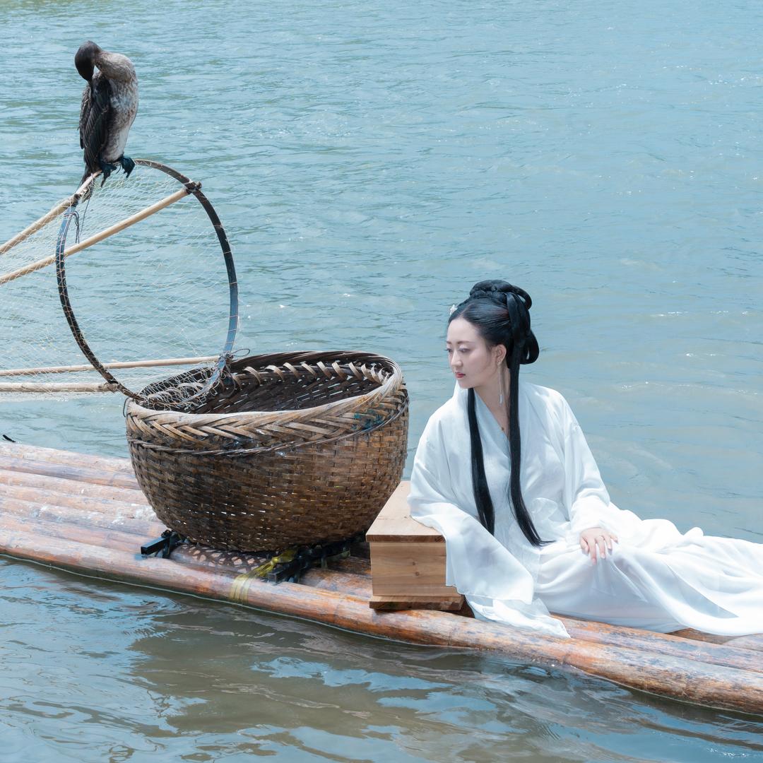 初中语文郑老师（班主任）