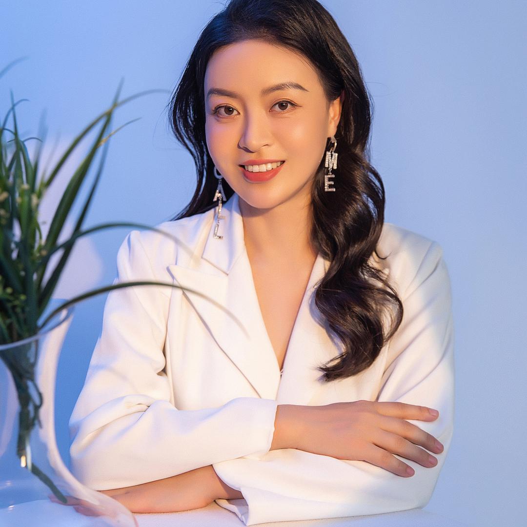 易美美业大连眉毛