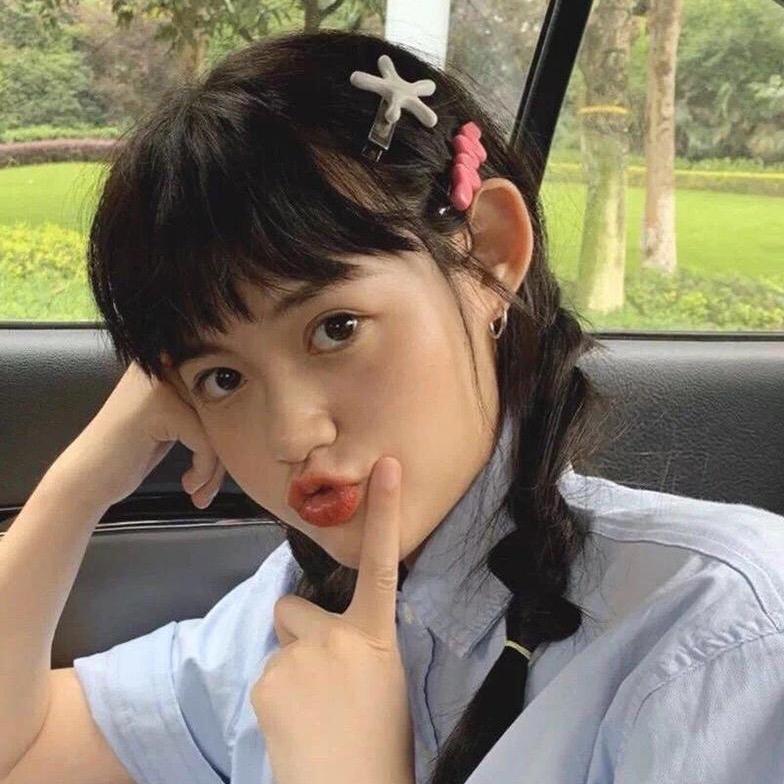 爱吃板栗的花花