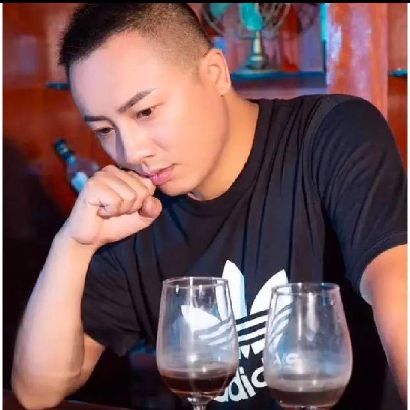 帝壕哥（专业套圈）