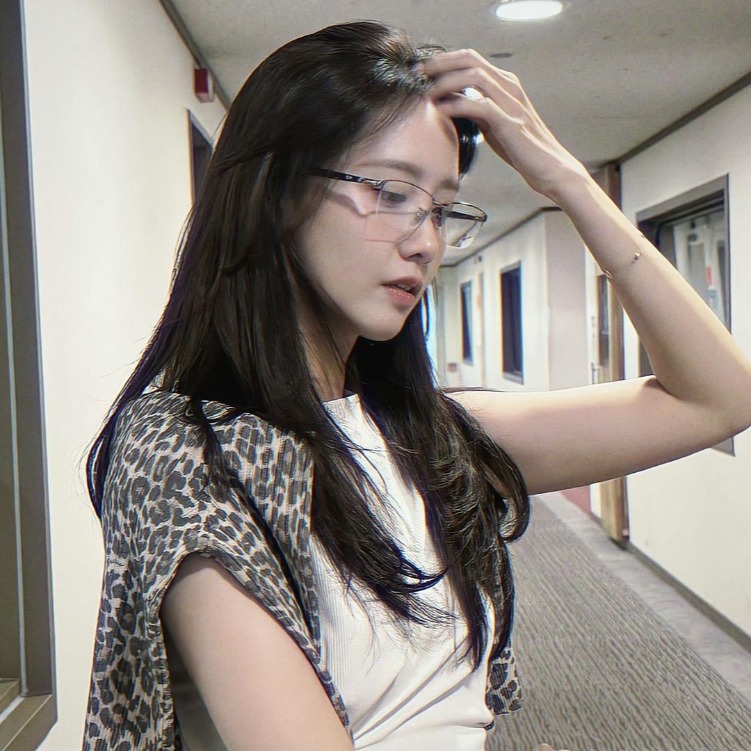 limyoona是人间理想