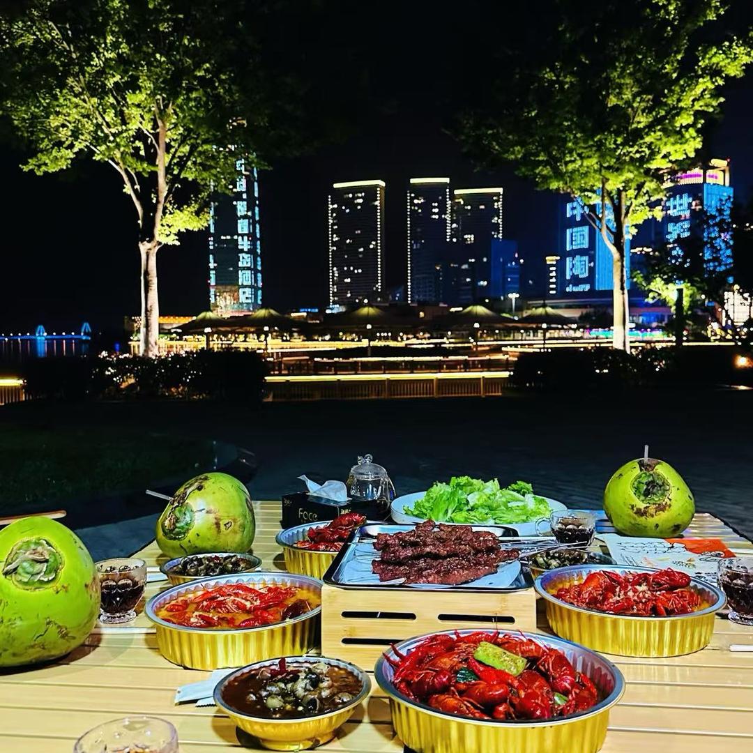 筝琴茶苑&烧烤小龙虾