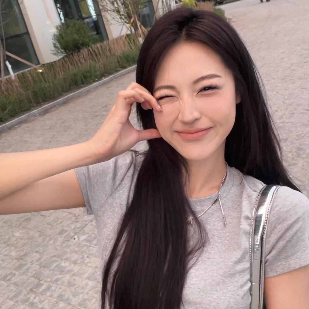 🥯.