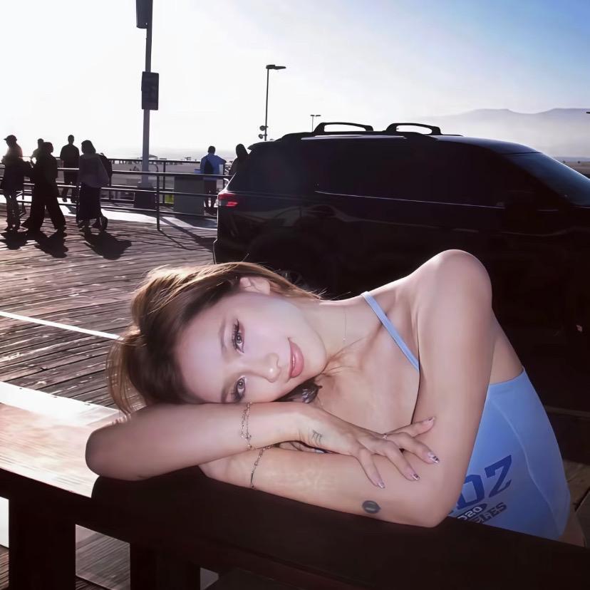 回家抱爸爸妈妈睡觉