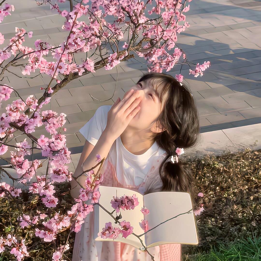 小 H 很优秀☀️