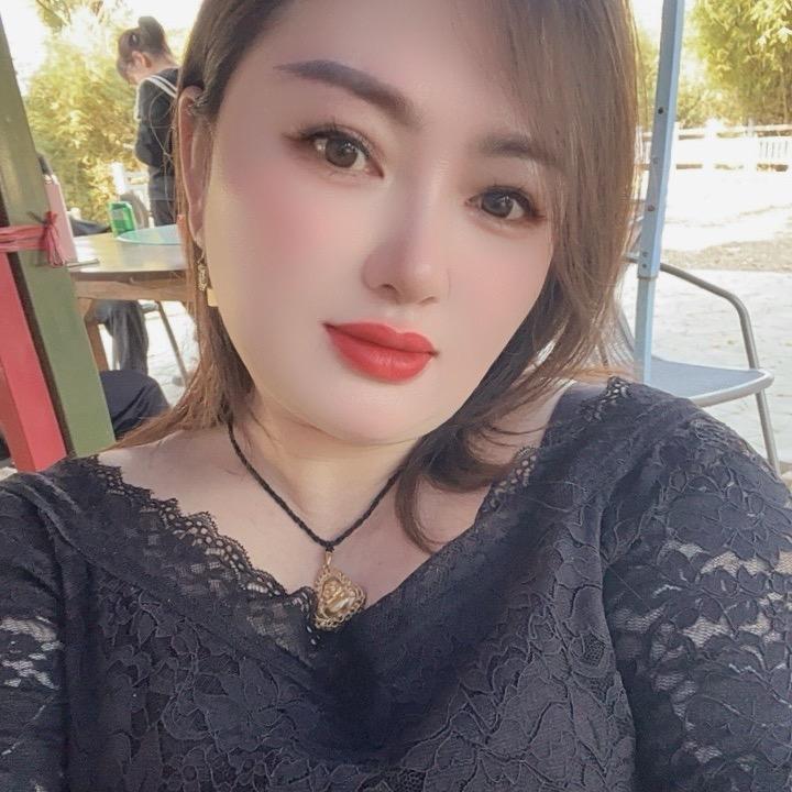 艾尚美纹绣彭老师
