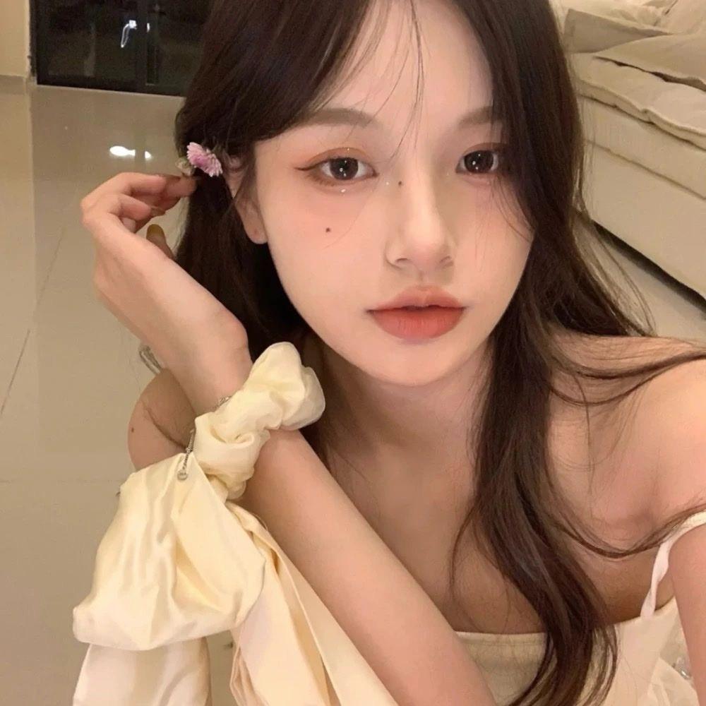 雅彤服装搭配