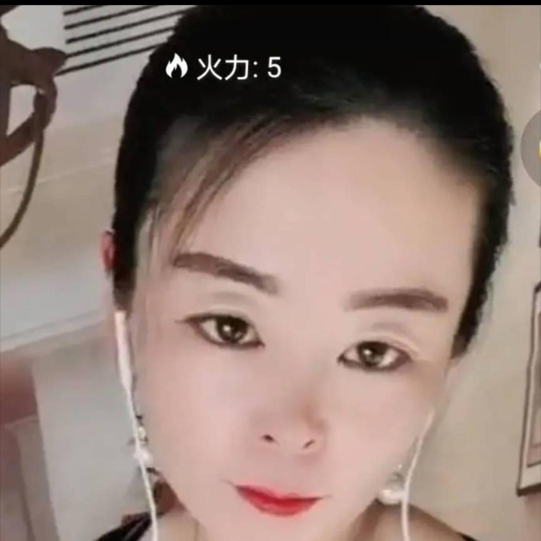 丽丽爱笑