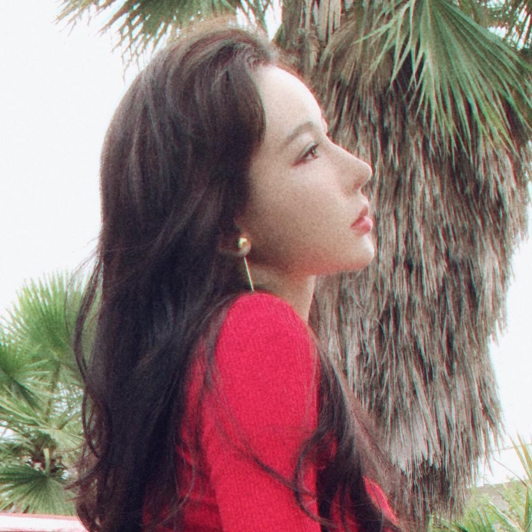 尤蜜