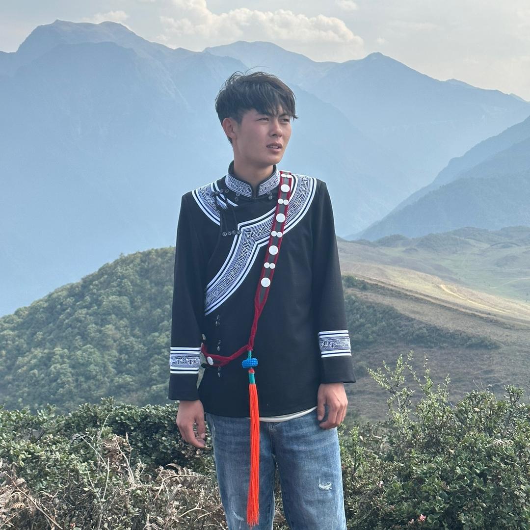 伍加 《记录生活》