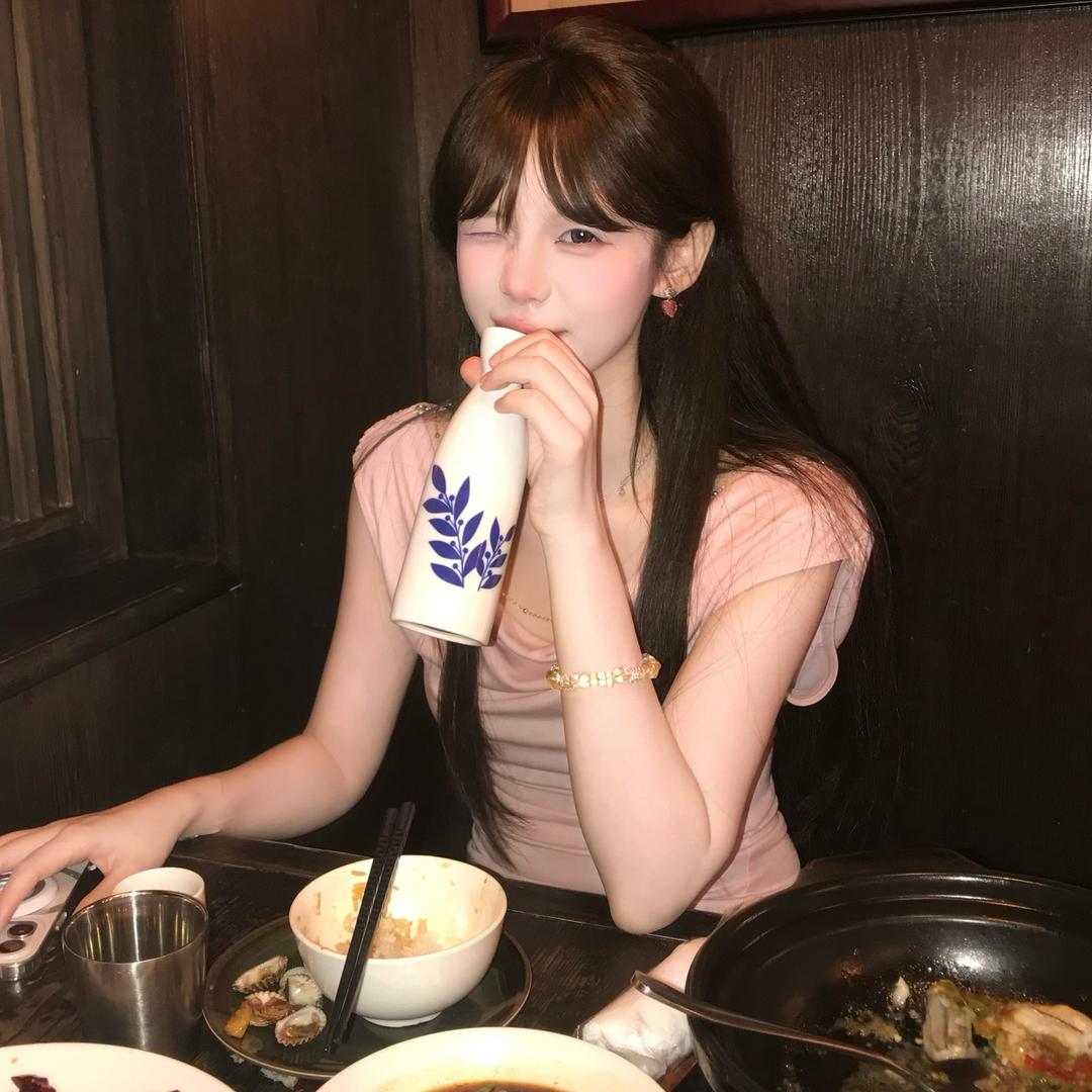 嘴巴饿了