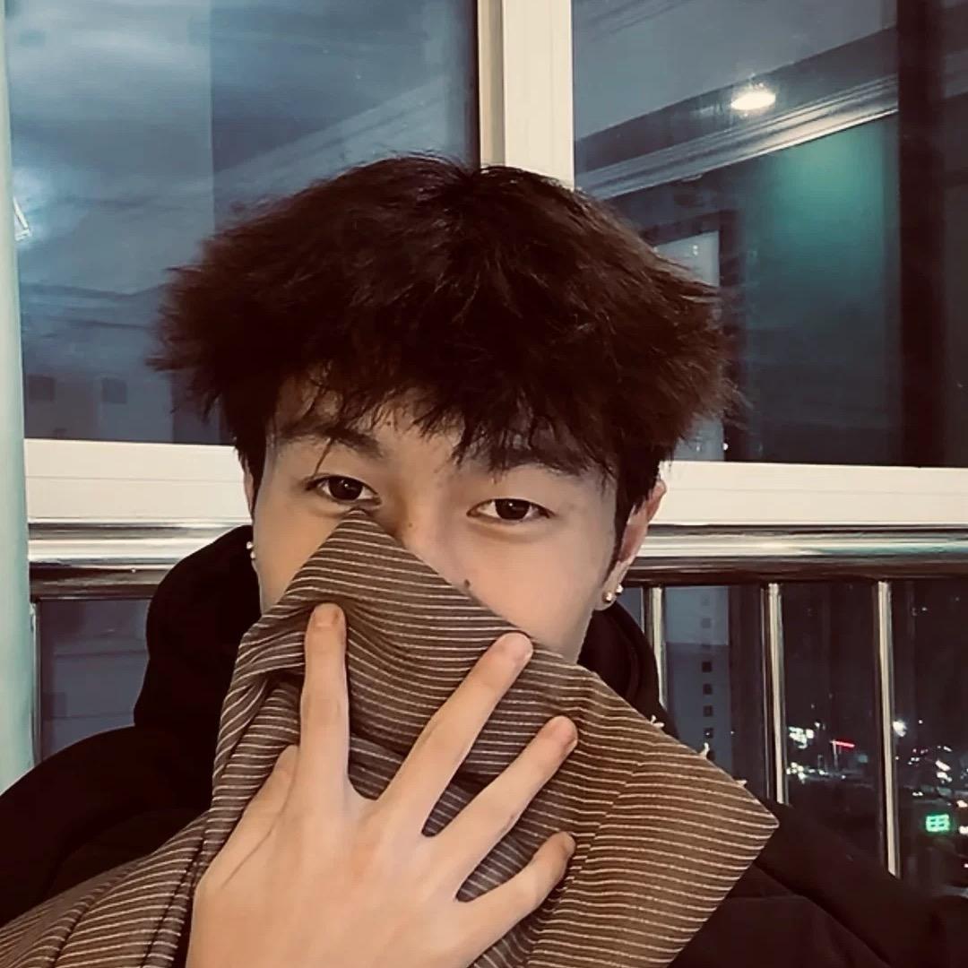 ࿐ zw———🐉