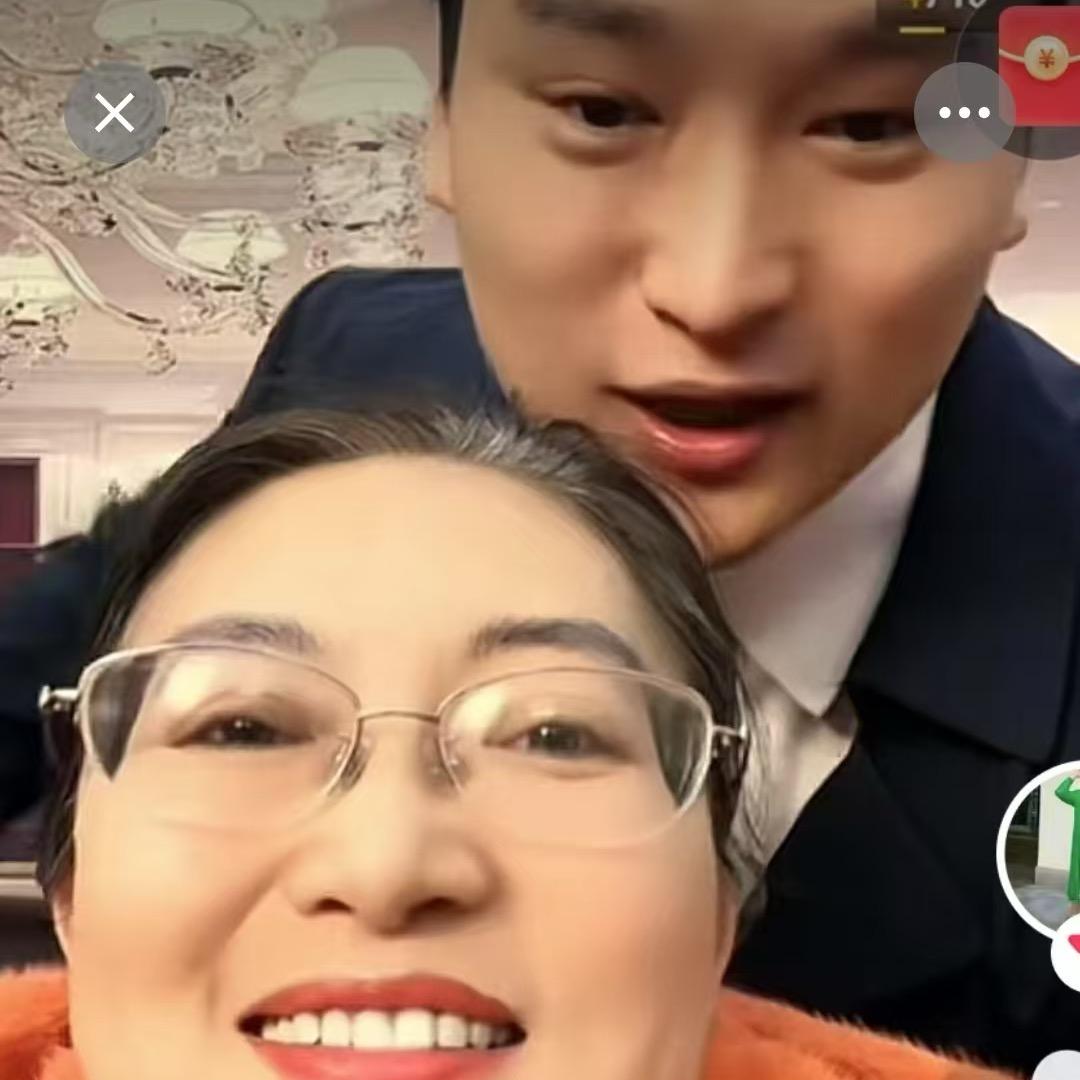 张妈妈一家人