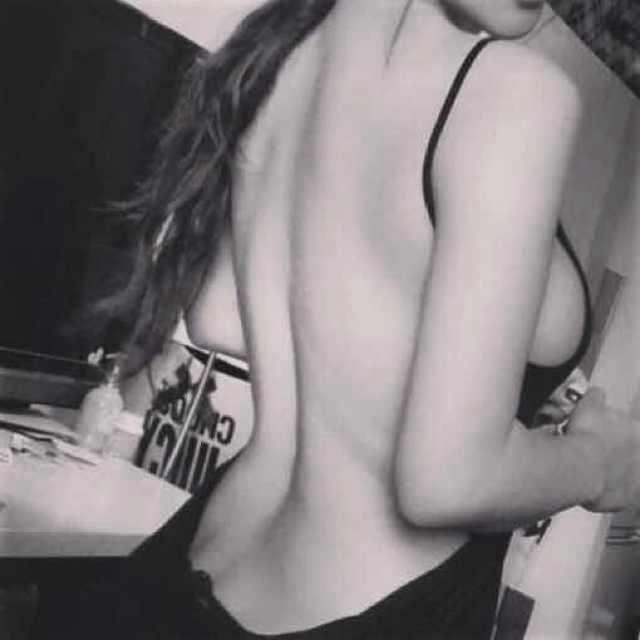 😀