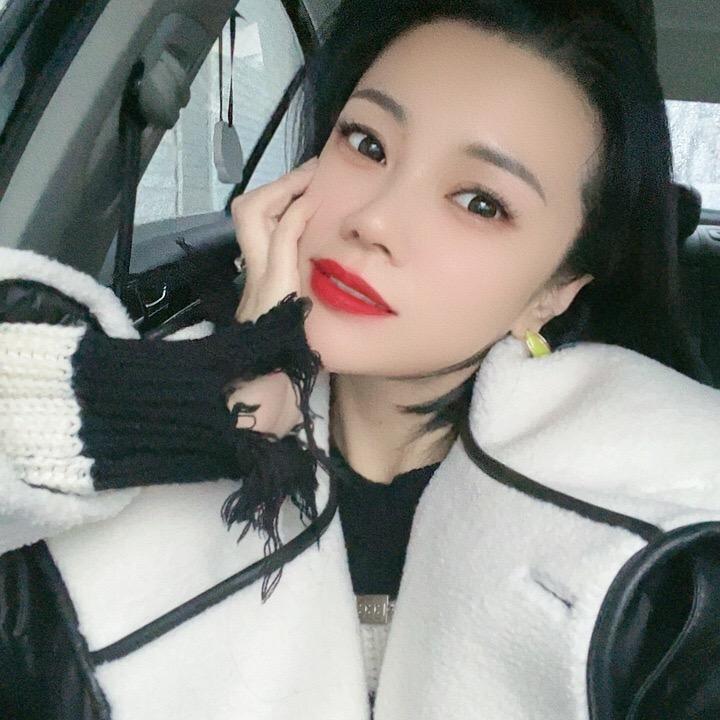刘小姐高端闲置店