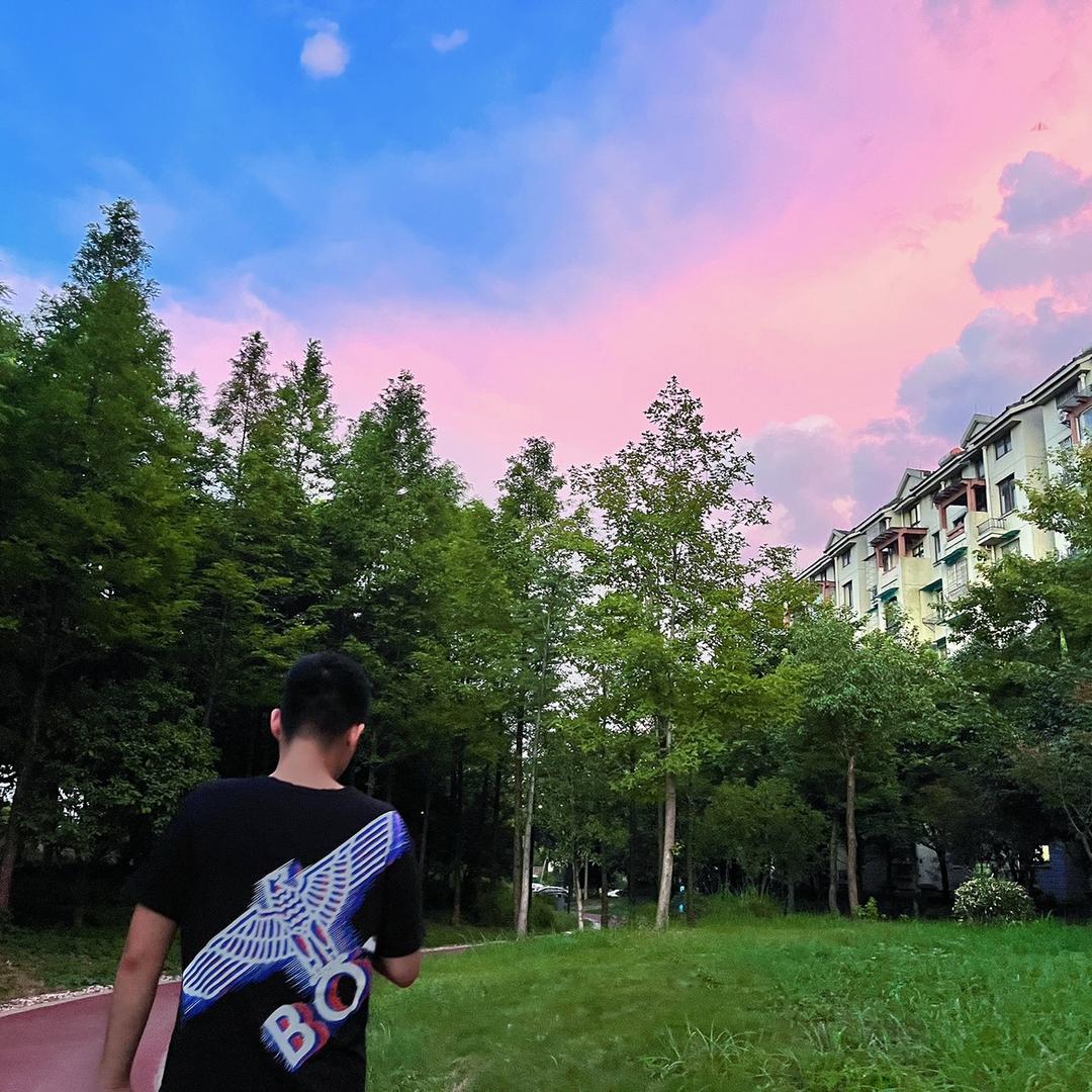 ゛小男孩