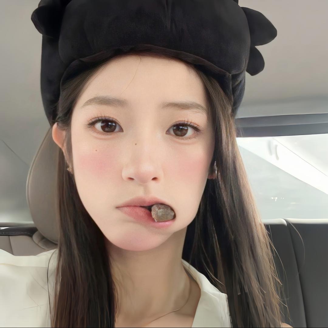 33 ︎
