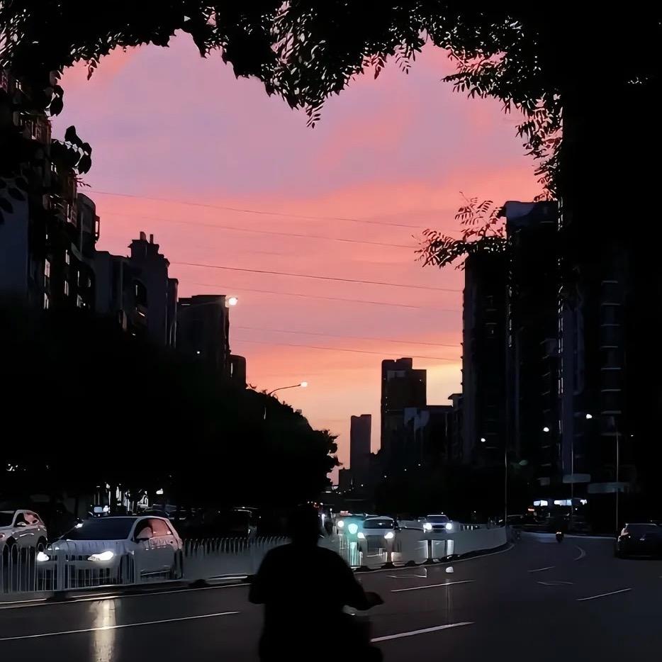 坠浠雨