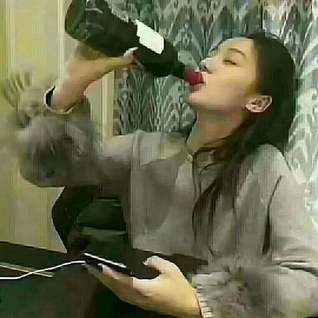 情绪跌幅近十年