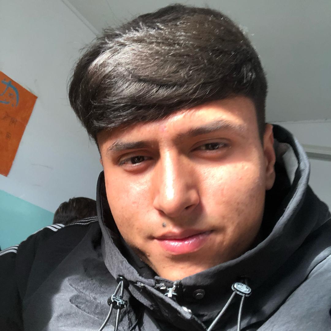 Rozi_🇨🇳