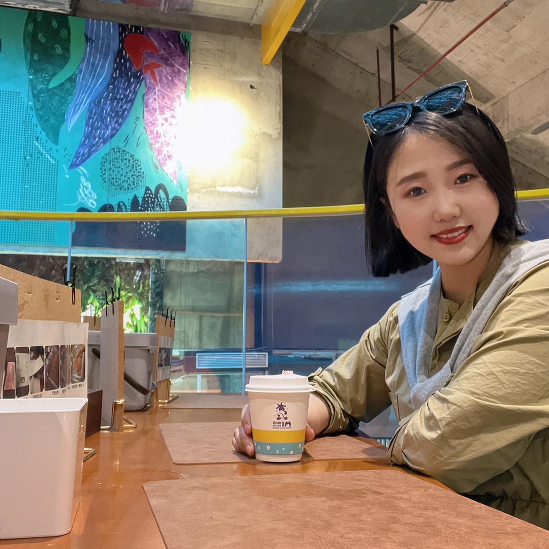 万事无忧的小周