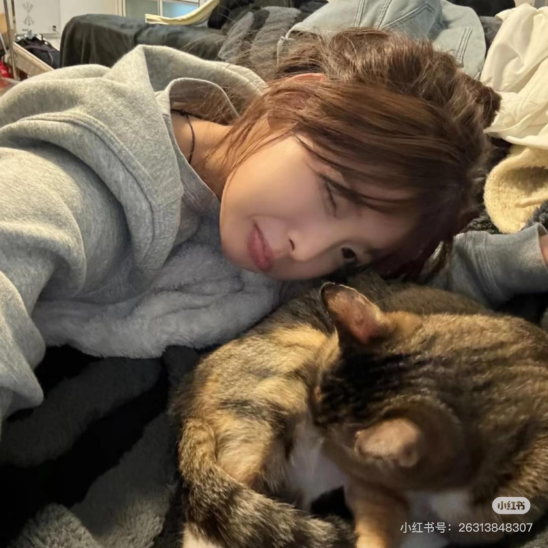 小J、