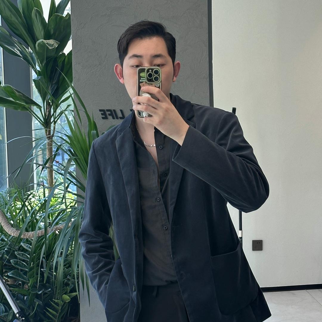 南通烫发勇先生