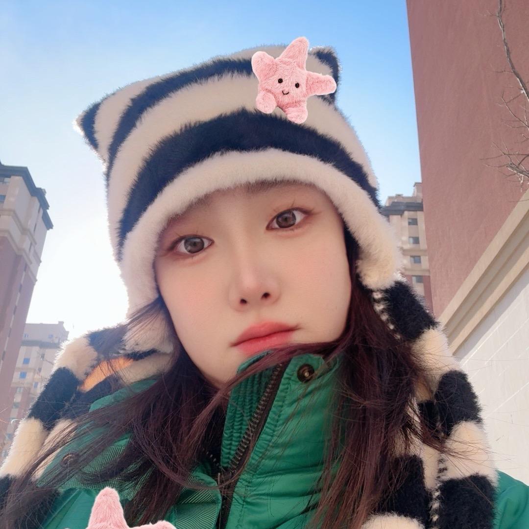 郭小样（显👀包）