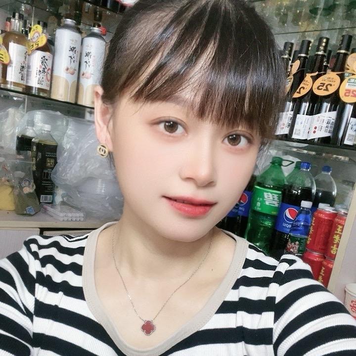 佬表烧烤（手工炭烤）