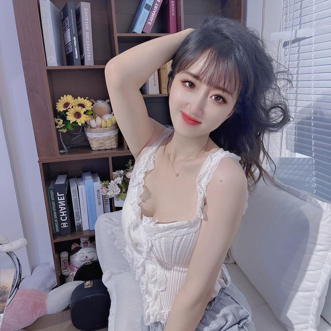 悠悠 Y(^_^)Y