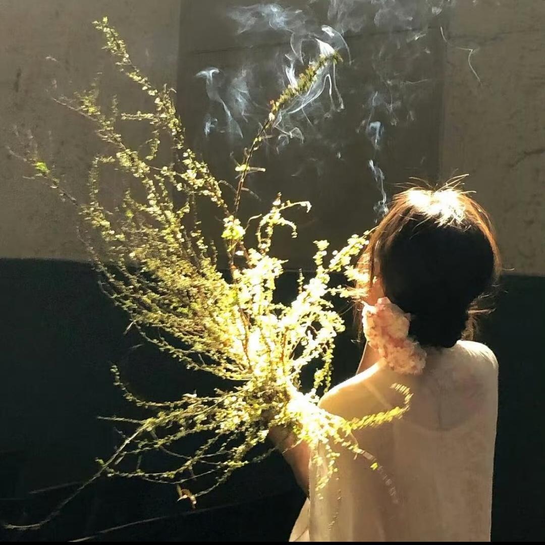 轻语朗读