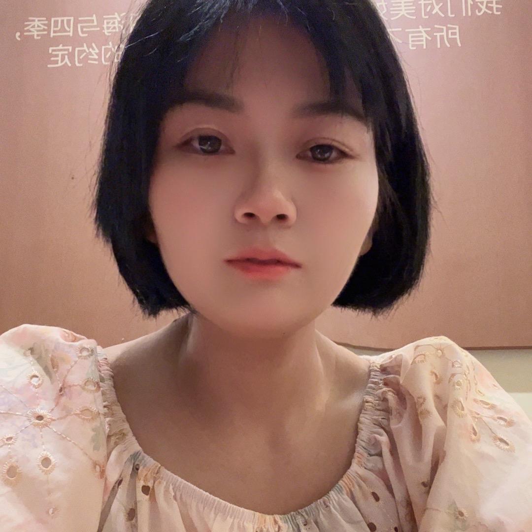 周某某