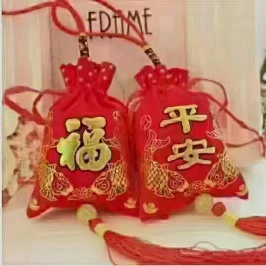 风彩婚庆（黄陵小学对面，托管班）