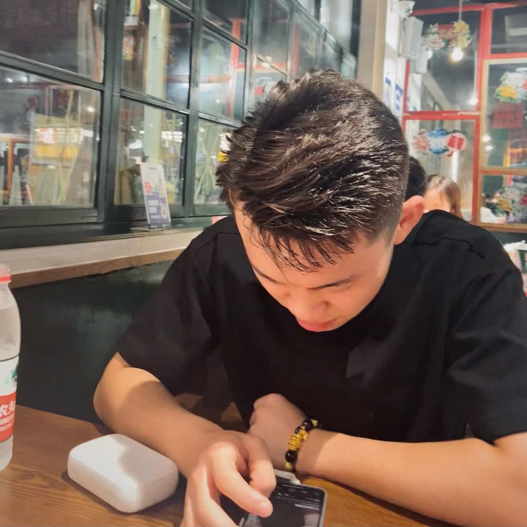 比奥利奥还傲的男人