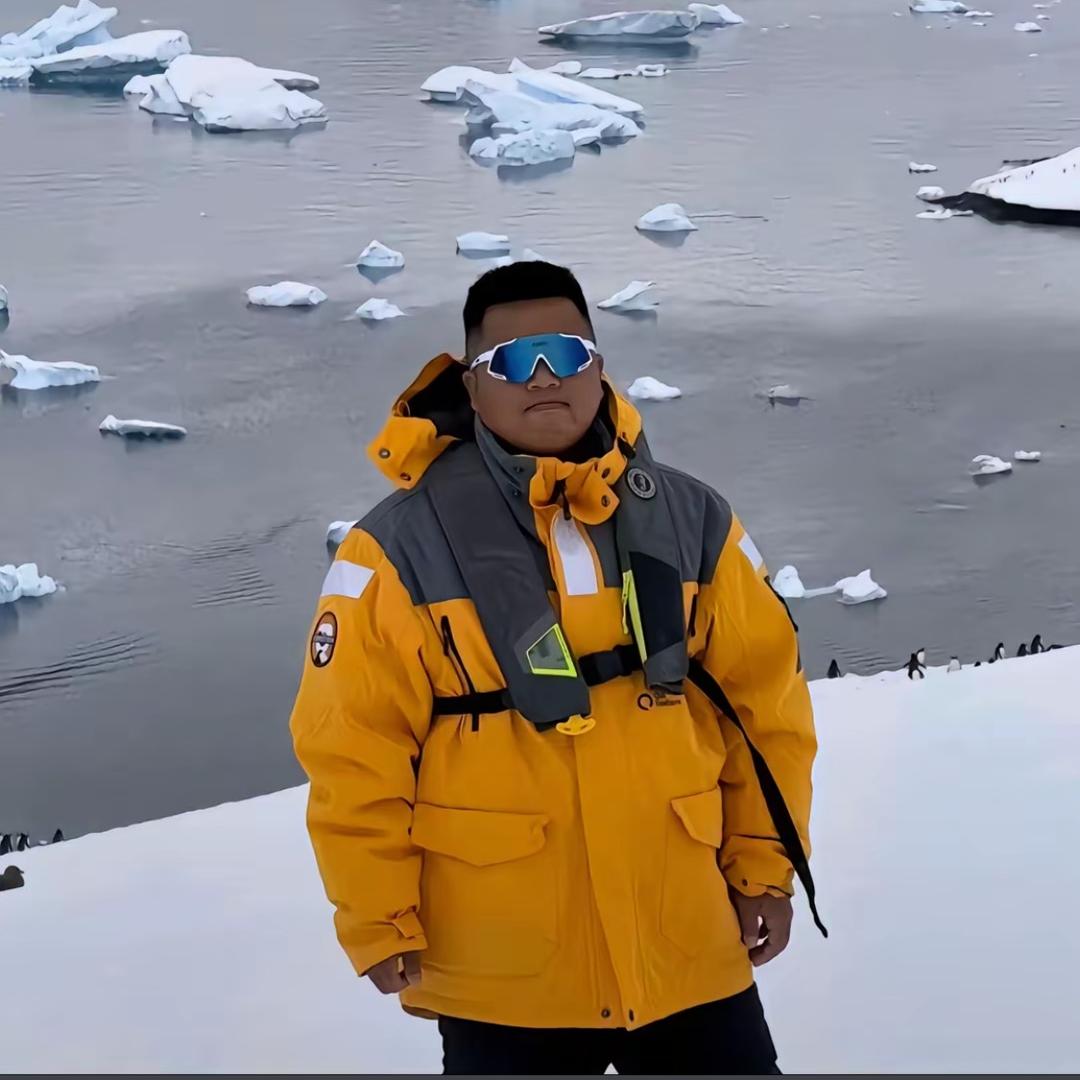 战非的世界