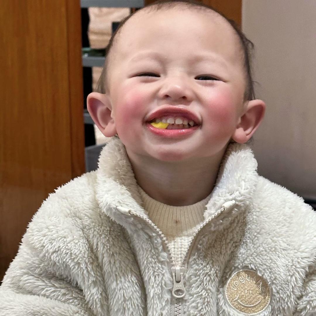 是小胡呢