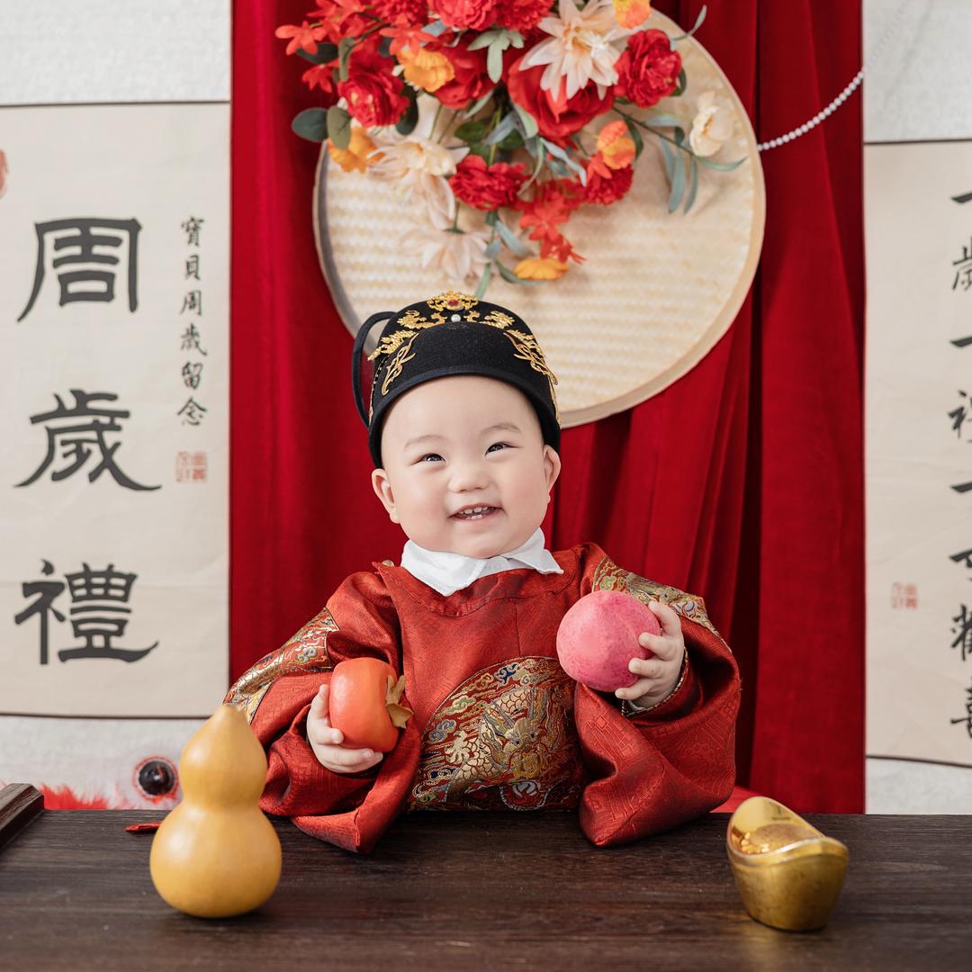 天上掉下个金豆豆