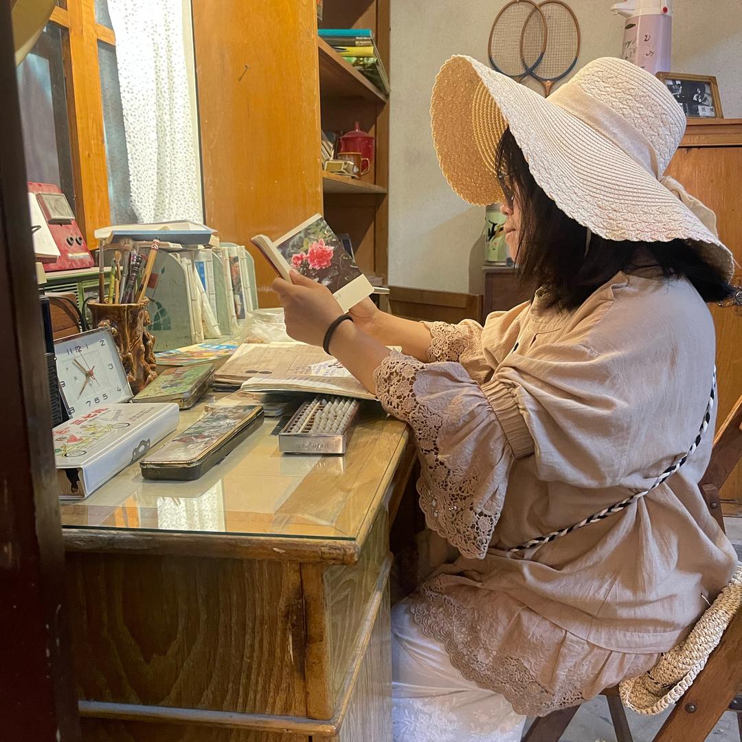 一颗小野草→_→